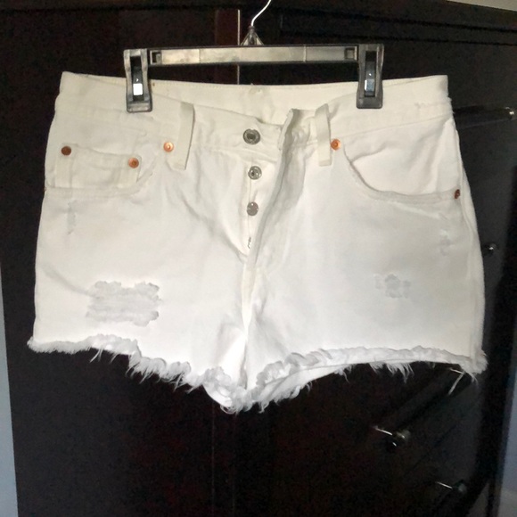 Levi’s - White High Waisted Cut Off Jean Shorts - Picture 3 of 5